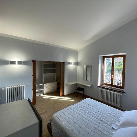 Charming 1-Bed Apartment In Montepulciano Exterior photo
